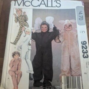 Vintage 1984 McCall's 9233 Sewing Pattern Animal Costume French English Boy Girl